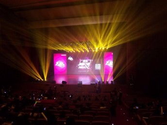 上海舞台搭建公司价格解析 专业舞台搭建、租赁及灯光音响设计服务全攻略